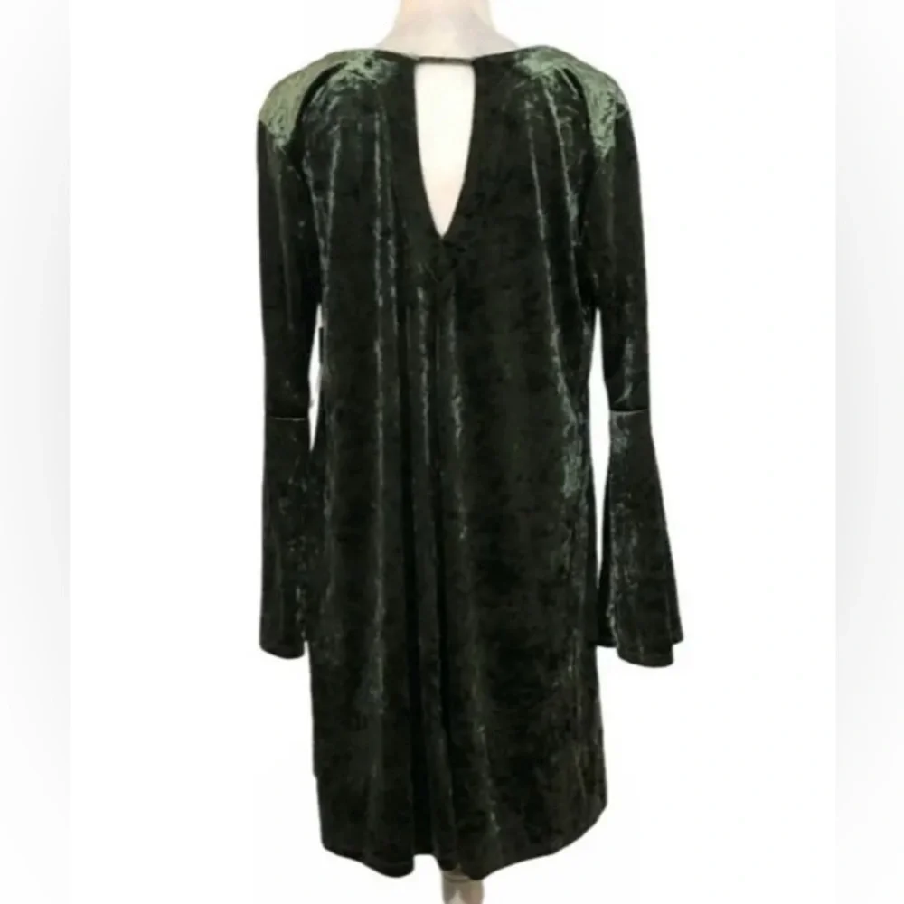 a.n.a. Crushed Velvet Bell Sleeve Mini Dress Size Med Green Boho Hippie Fairy - Picture 2 of 7